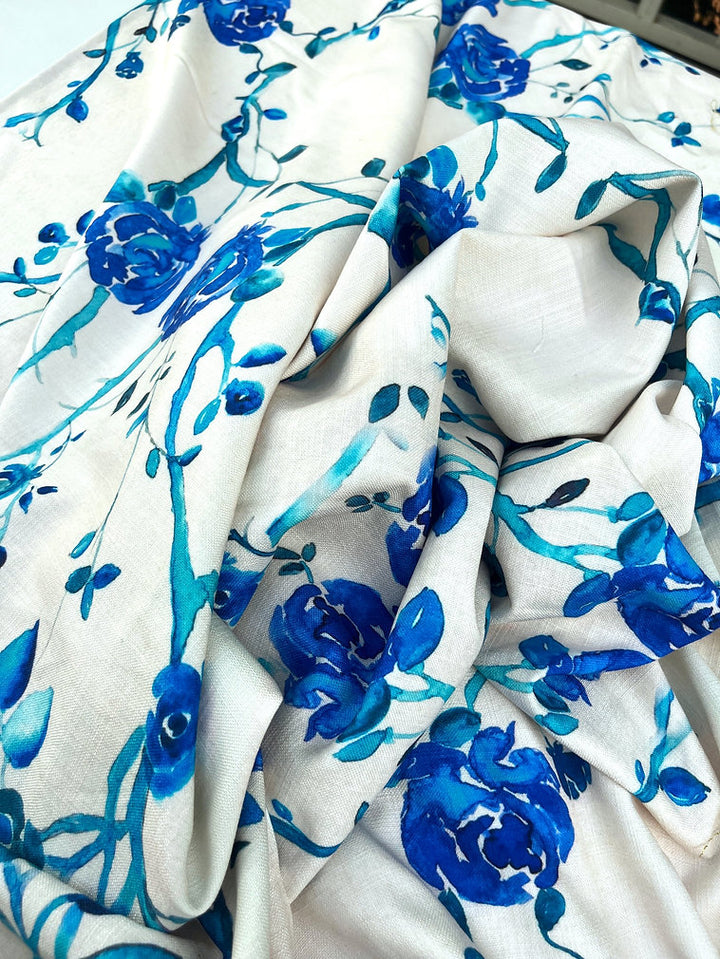 White & Blue Rose Tablecloth | GOTS Certified Organic Cotton | Various Sizes
