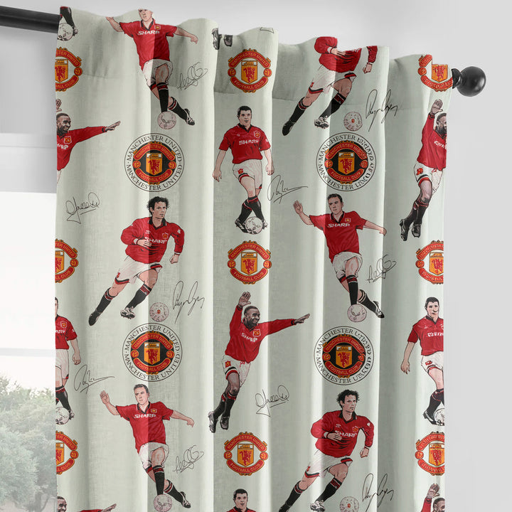Manchester United FC Curtains | Eyelet, Rod Pocket & Blackout Linings | Licensed Merchandise